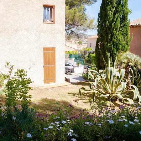 Maison Familiale Sous Les Palmiers De Villa Hyeres